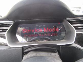 Tesla Model S 85 Base picture 16