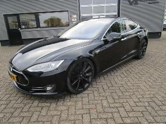 Coche accidentado Tesla Model S 85 Base 2014/11