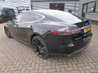 Tesla Model S 85 Base picture 3
