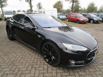 Tesla Model S 85 Base picture 7