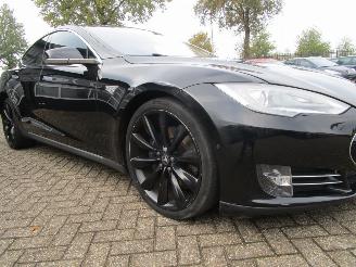 Tesla Model S 85 Base picture 23