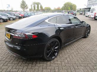 Tesla Model S 85 Base picture 5