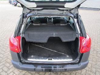 Peugeot 207 SW 1.6 VTI XS picture 19