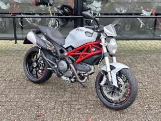 skadebil motor Ducati Monster 796  2012/5
