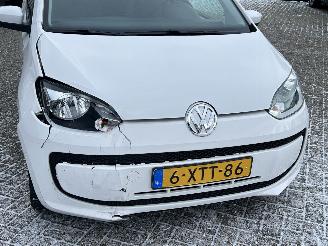 Volkswagen Up! 1.0 move up! Bluemotion picture 22