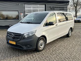 krockskadad bil auto Mercedes Vito Tourer 109 BlueTEC Base Extra Lang 9 personen 2018/10