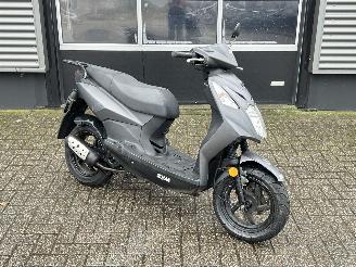 Avarii scootere Sym  Orbit 2 2014/1