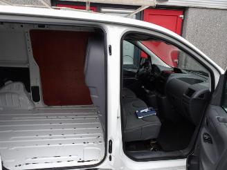 Peugeot Expert 227 2.0 HDI L1H1 Profit+ airco 3 zits picture 9
