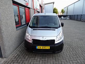 Peugeot Expert 229 2.0 HDI L2H1 DC Profit+ airco picture 12