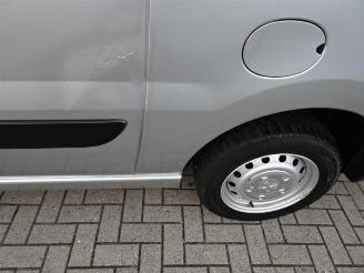 Peugeot Expert 229 2.0 HDI L2H1 DC Profit+ airco picture 16