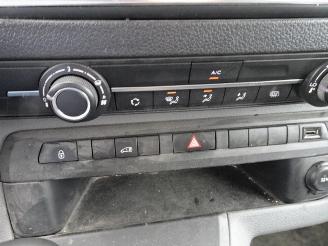 Peugeot Expert 2.0 BlueHDI 120 pk Standard Premium 3 zits picture 8