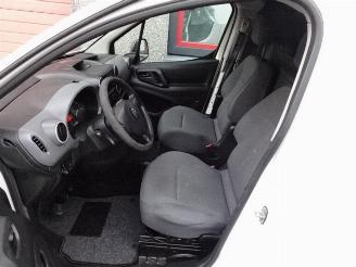 Citroën Berlingo 1.6 HDI 500 Comfort Economy airco 107863 km !! picture 9