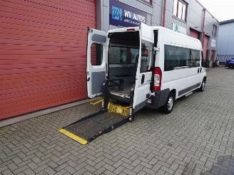 Peugeot Boxer PEUGEOT peugeot boxer rolstoelbus 9 pers met lift airco picture 2