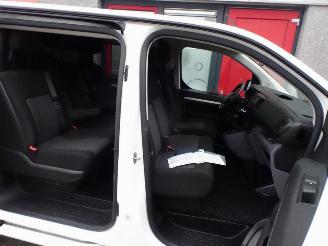 Peugeot Expert 231L 2.0 BlueHDI 120 DC Premium 6 pers airco picture 20