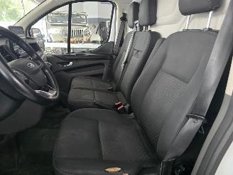 Ford Transit Custom  picture 11