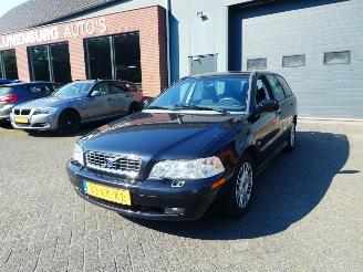 škoda osobní automobily Volvo V-40 1.8 Europa 2003/3