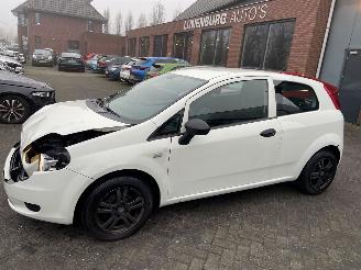 Fiat Punto 1.2 Pop  AIRCO Hatchback 3-dr. picture 9