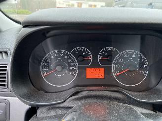 Fiat Punto 1.2 Pop  AIRCO Hatchback 3-dr. picture 27