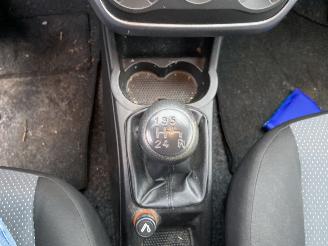 Fiat Punto 1.2 Pop  AIRCO Hatchback 3-dr. picture 29