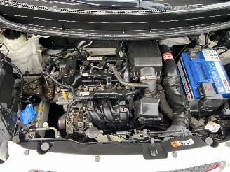 Kia Picanto 1.0 CVVT BusinessLine  AIRCO Hatchback 3-dr. picture 29