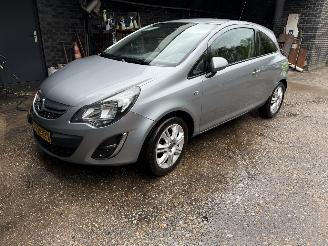 škoda osobní automobily Opel Corsa 1.2-16V BlitZ  Hatchback 3-dr. 2014/6