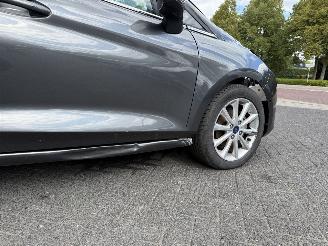 Ford Fiesta 1.0 EcoBoost Titanium  Hatchback 5-dr. picture 27