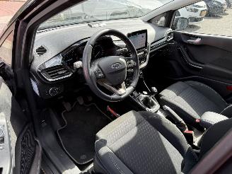 Ford Fiesta 1.0 EcoBoost Titanium  Hatchback 5-dr. picture 9