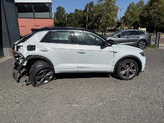 Volkswagen T-Roc 1.6 TDI Style Business  SUV 5-dr. picture 19