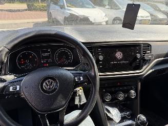 Volkswagen T-Roc 1.6 TDI Style Business  SUV 5-dr. picture 14