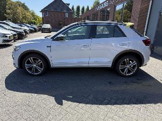 Volkswagen T-Roc 1.6 TDI Style Business  SUV 5-dr. picture 2