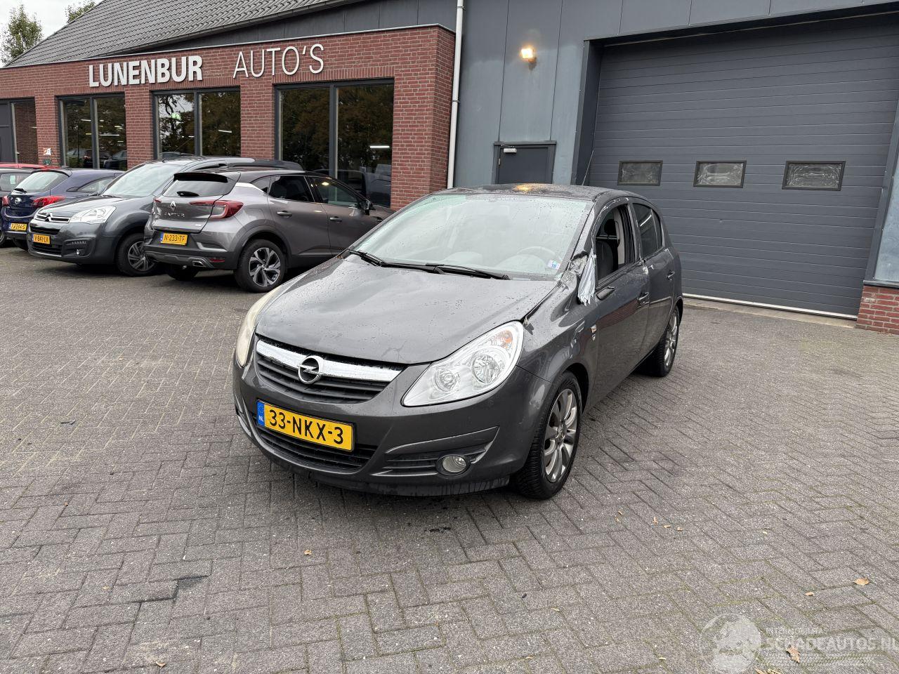 Opel Corsa 1.4-16V \'111\' Edition (Hatchback 5-dr.)