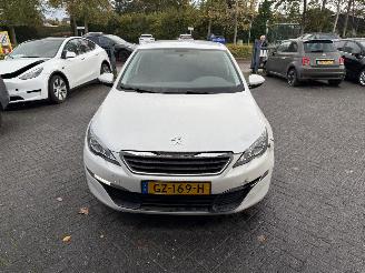 Peugeot 308 1.2 PureTech Blue Lease picture 10