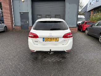 Peugeot 308 1.2 PureTech Blue Lease picture 7