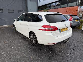 Peugeot 308 1.2 PureTech Blue Lease picture 6