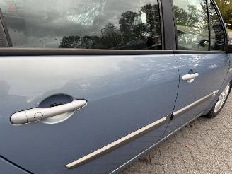 Renault Scenic 2.0-16V Expression Comfort picture 27