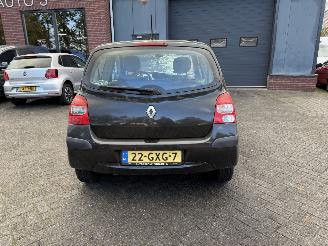 Renault Twingo 1.2 Dynamique airco picture 4