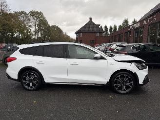 Ford Focus 1.5 EcoBoost Active X Business picture 3