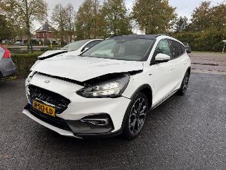 Ford Focus 1.5 EcoBoost Active X Business picture 6