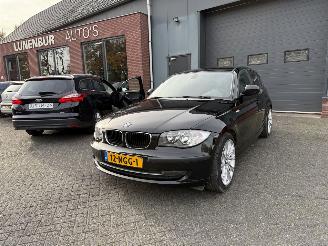 Schadeauto BMW 1-serie 116i Business Line Hatchback 5-dr. 2010/8