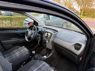 Peugeot 108 1.0 e-VTi Active  Hatchback 5-dr. picture 16