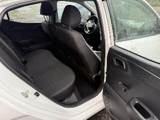 Hyundai I-10 1.0 Comfort (Hatchback 5-dr.) picture 10