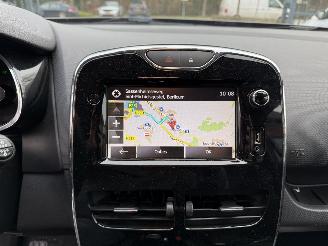 Renault Clio 0.9 TCe Authentique  Hatchback 5-dr. picture 27