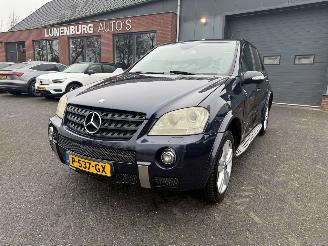 Schadeauto Mercedes ML 320 CDI  AUTOMAAT (SUV 5-dr.) 2007/7
