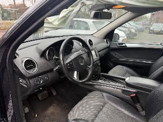 Mercedes ML 320 CDI  AUTOMAAT (SUV 5-dr.) picture 16