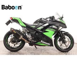 dommages motocyclettes  Kawasaki  Ninja 300 2016/5