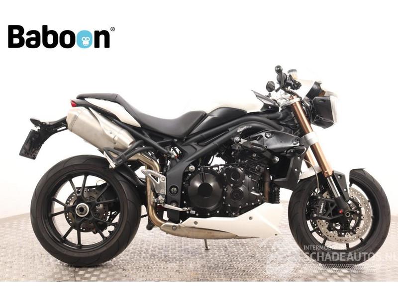 Triumph Speed Triple 1050 ABS