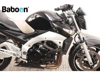 Suzuki  GSR 600 picture 11