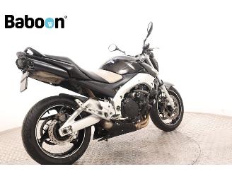 Suzuki  GSR 600 picture 8