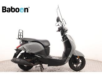 damaged scooters Sym  Mio 50i 25KM 2022/8