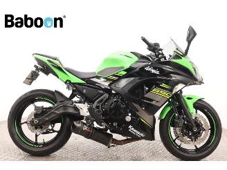 krockskadad bil motor Kawasaki Ninja 650 KRT Edition 2018/7